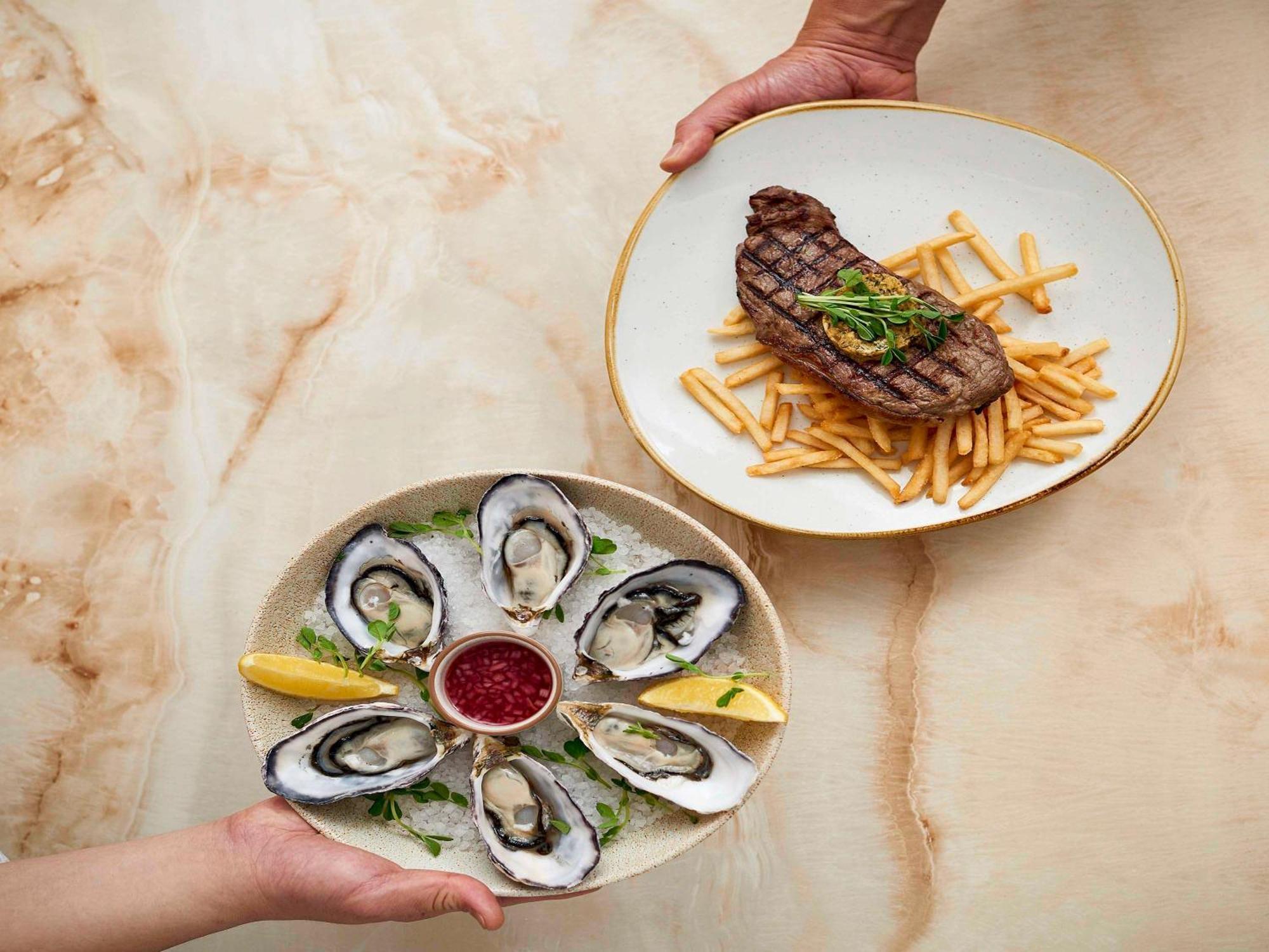 The Sebel Quay West Suites Sydney Exteriör bild Oysters and steak