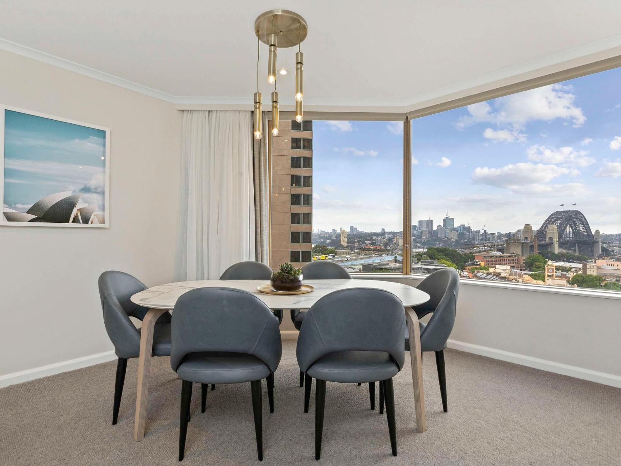 The Sebel Quay West Suites Sydney Exteriör bild Dining room